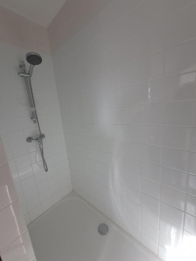 Gite De Ningles Outreau 6 Personnes 2 Chambres Salle De Bain Chacune Eksteriør billede